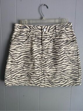 Zebra-Print Mini Skirt in Cream & Gray NWOT